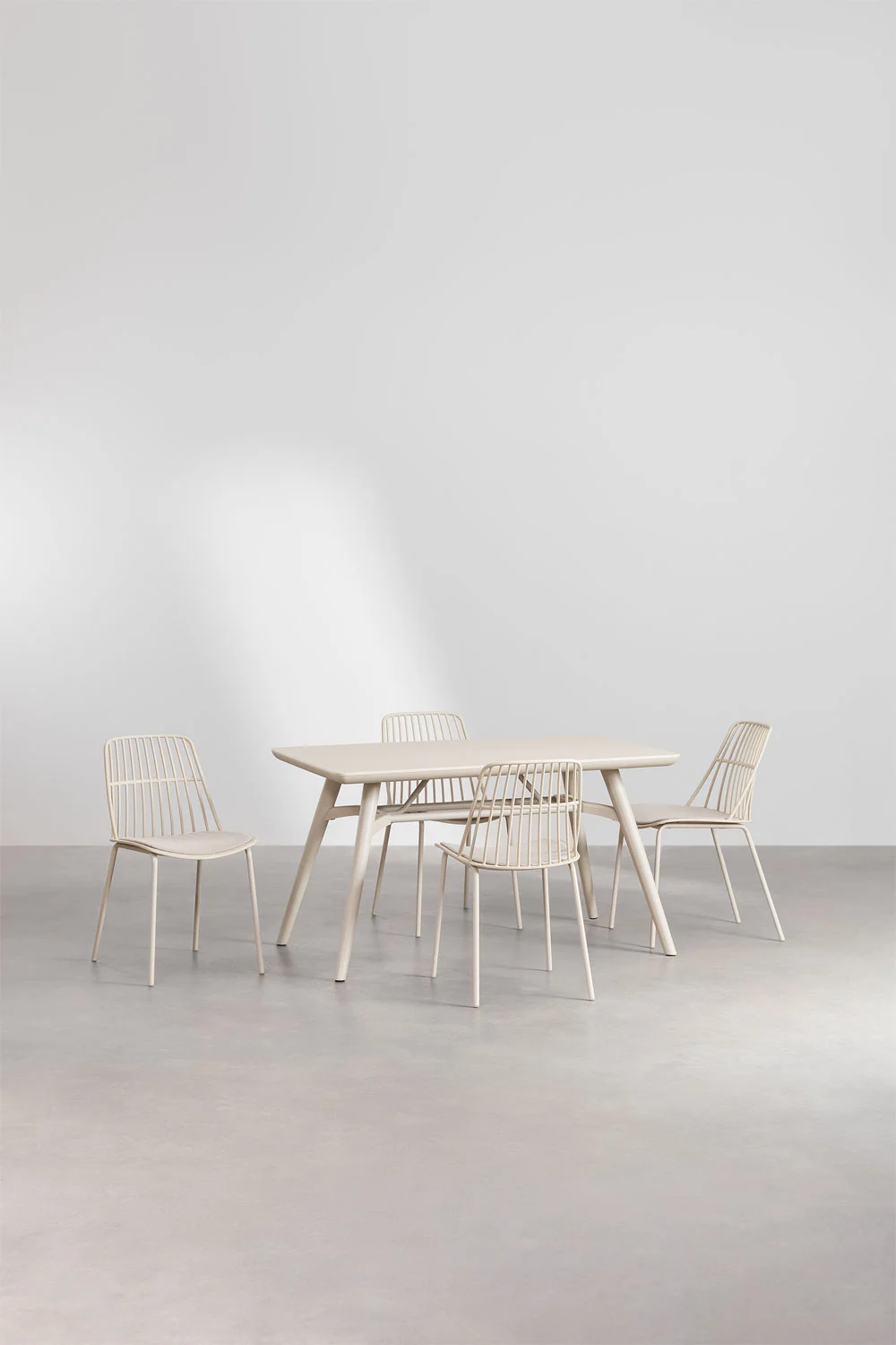 Conjunto Mesa y 4 Sillas para Exterior